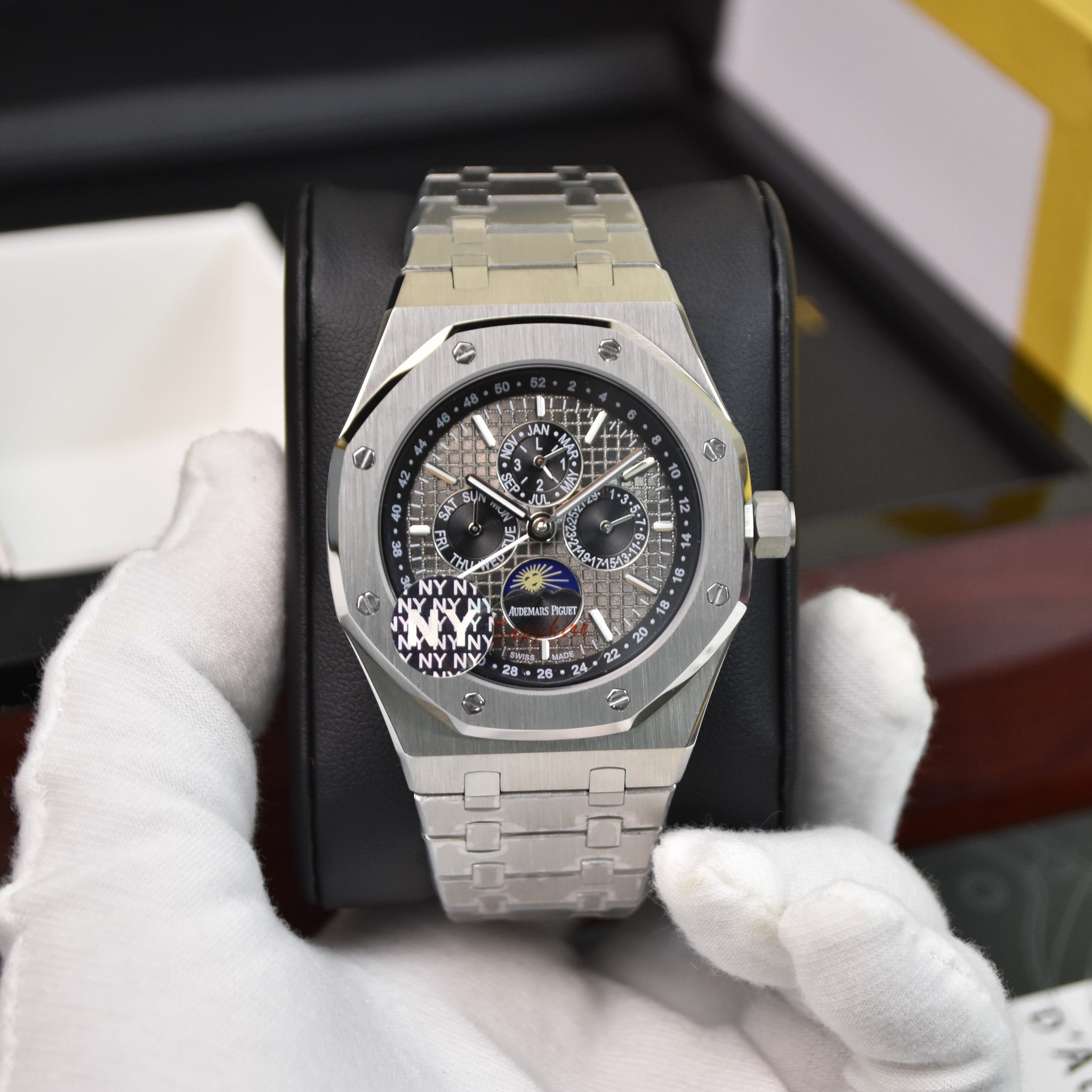 ROYAL OAK AUTO CALENDER PREPETUEL SILVER GREY