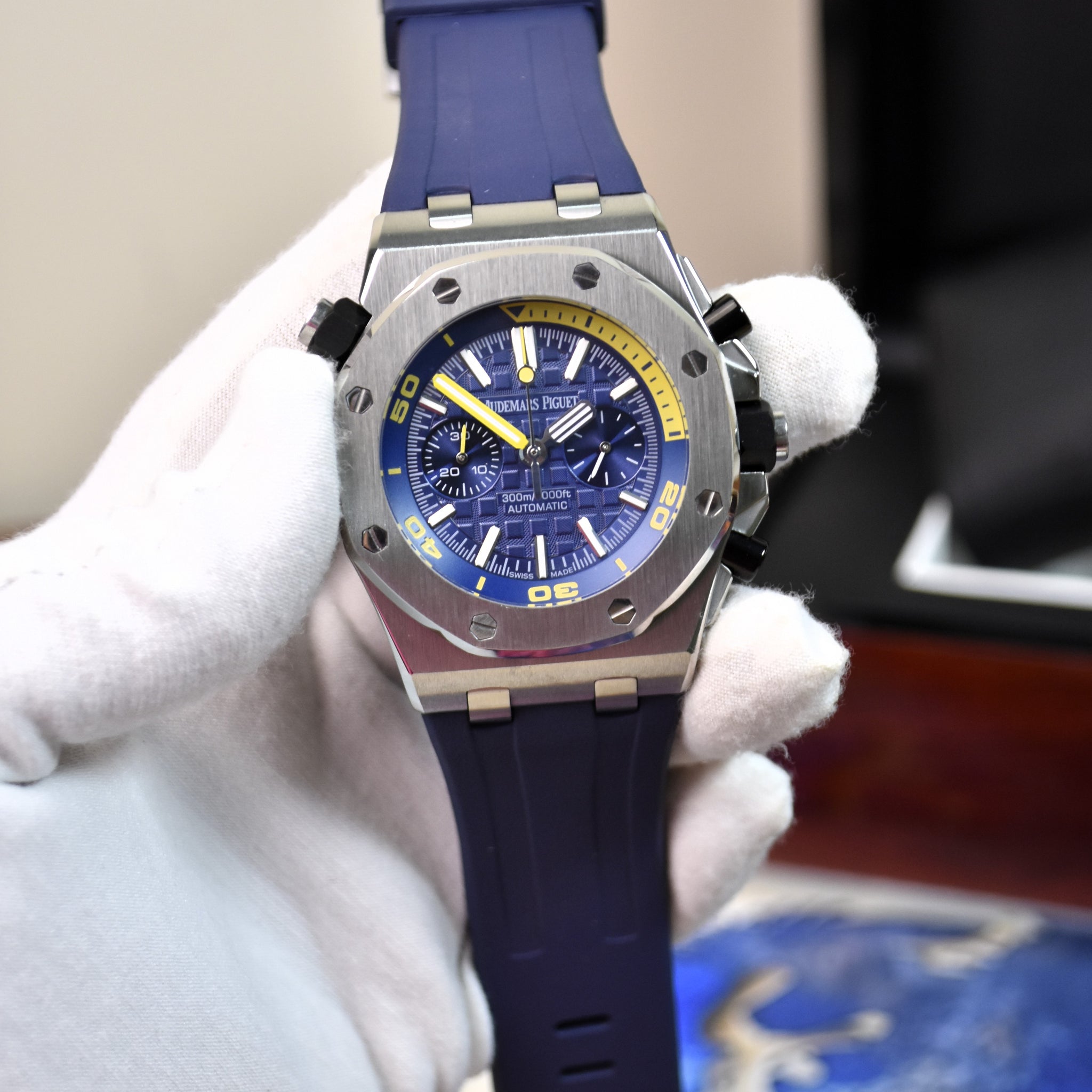 ROYAL OAK OFF SHORE CHRONO SILVER BLUE DIAL