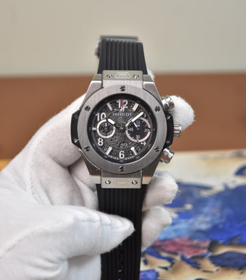 BIGBANG CHRONO PVC SILVER BLACK DIAL