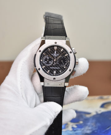 BIGBANG CHRONO STRAP SILVER BLACK DIAL