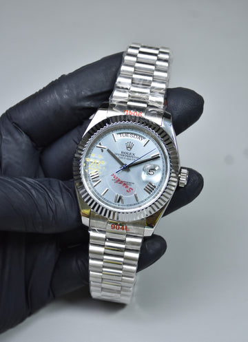 DAYDATE AUTO PRESIDENTIAL ROMAN SILVER ICE BLUE DAIL..