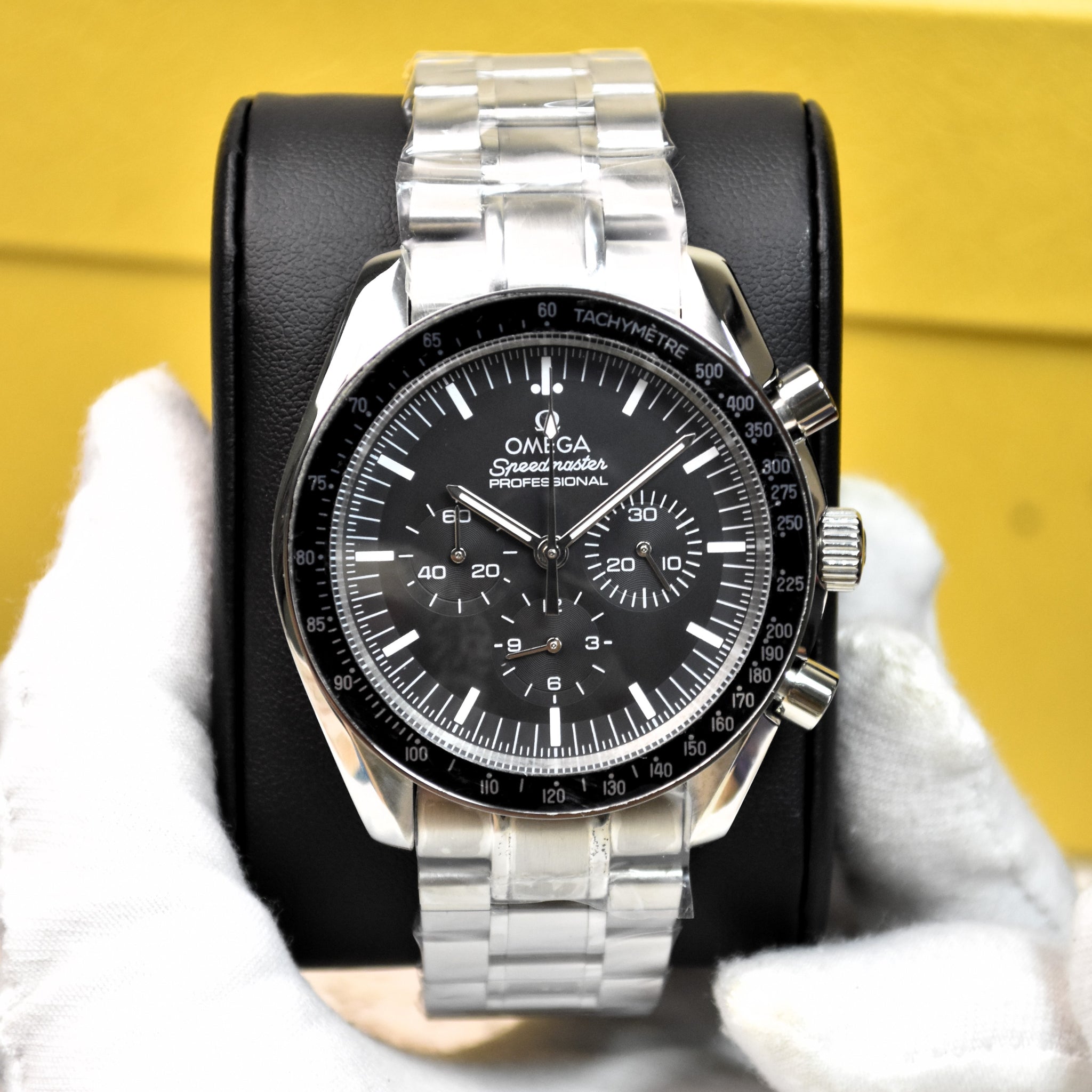 Speedmaster Chrono Quartz Silver Black Dial