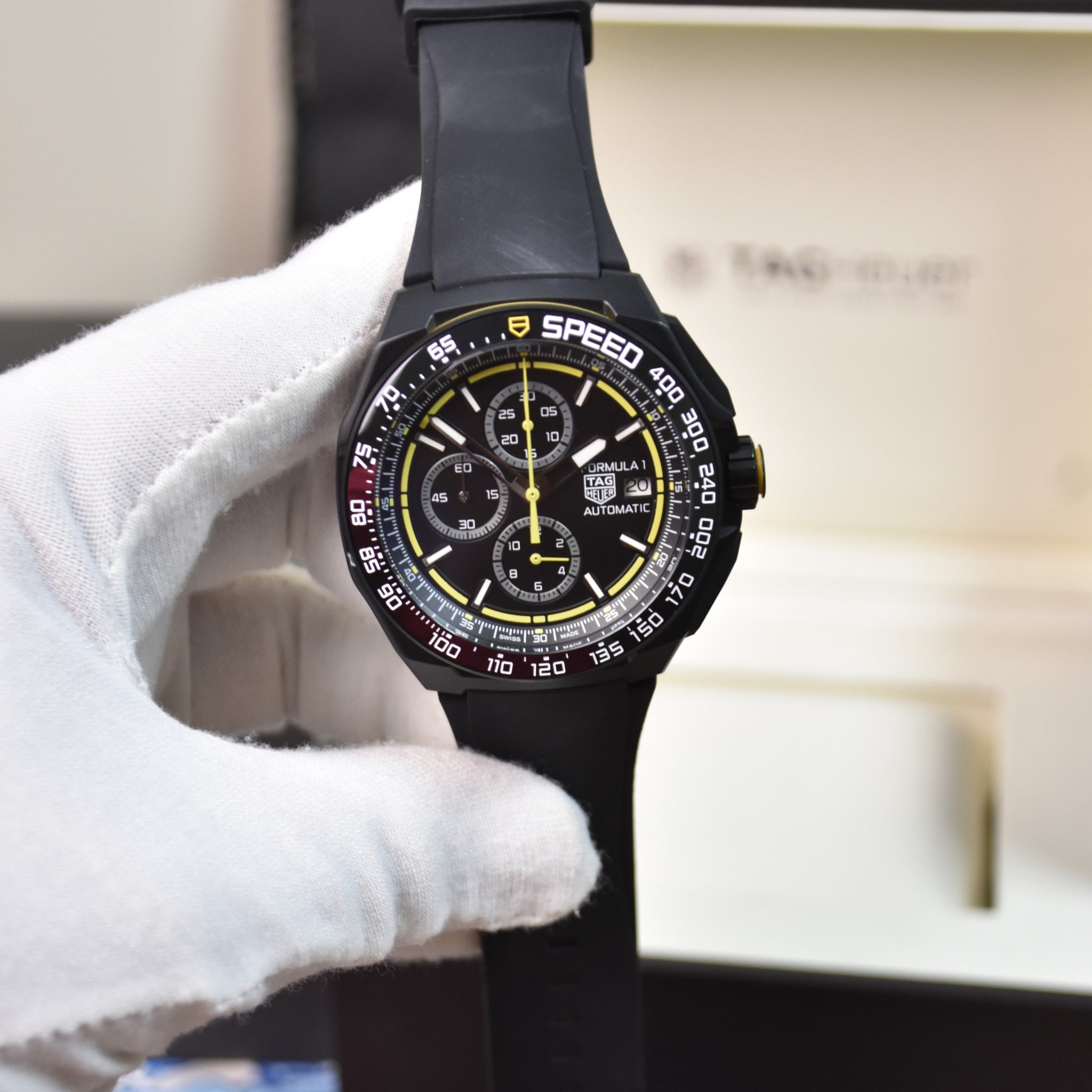 Formula 1 New Chrono PVC Titanium Black Yellow