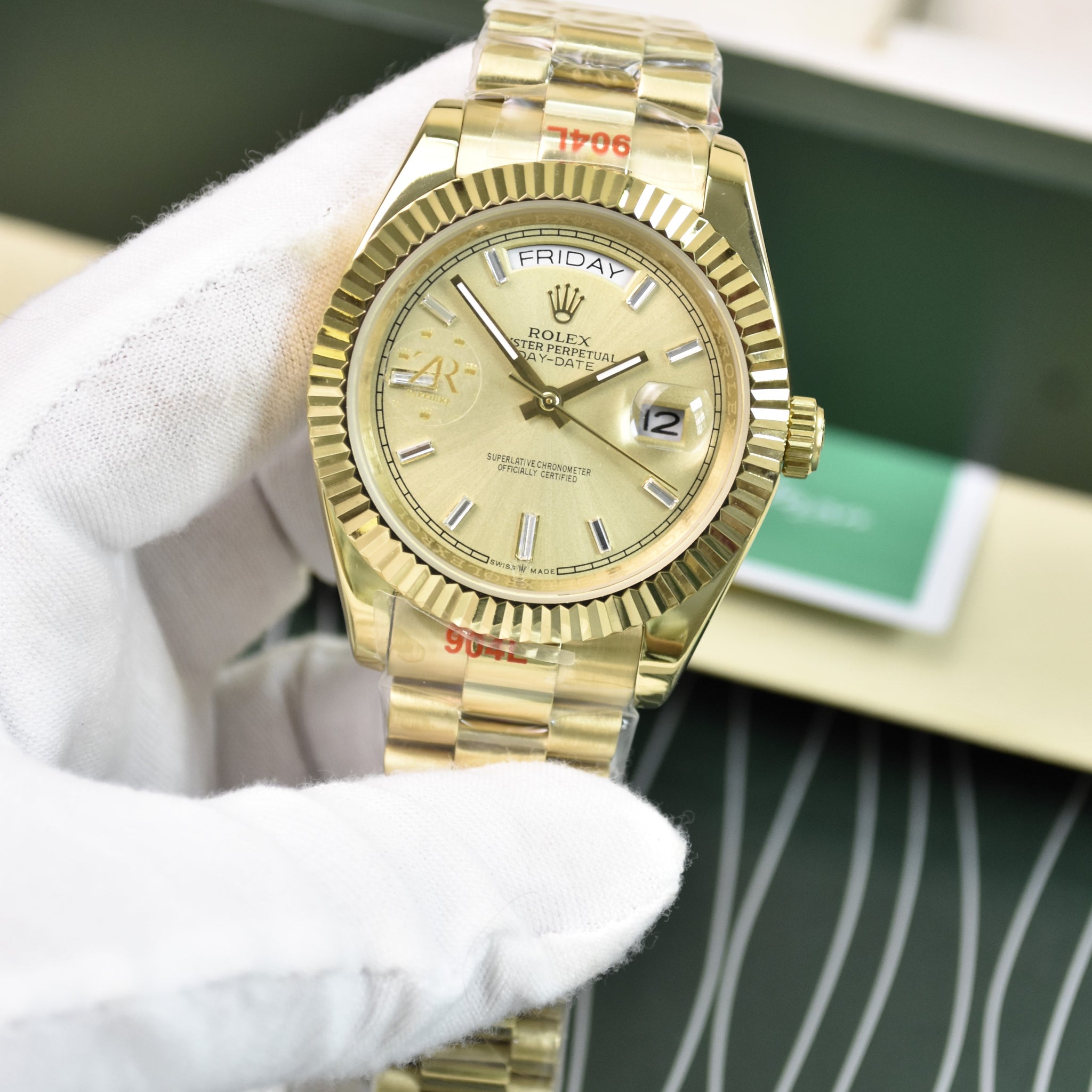 DAYDATE AUTO PRESIDENTIAL GOLD STONES