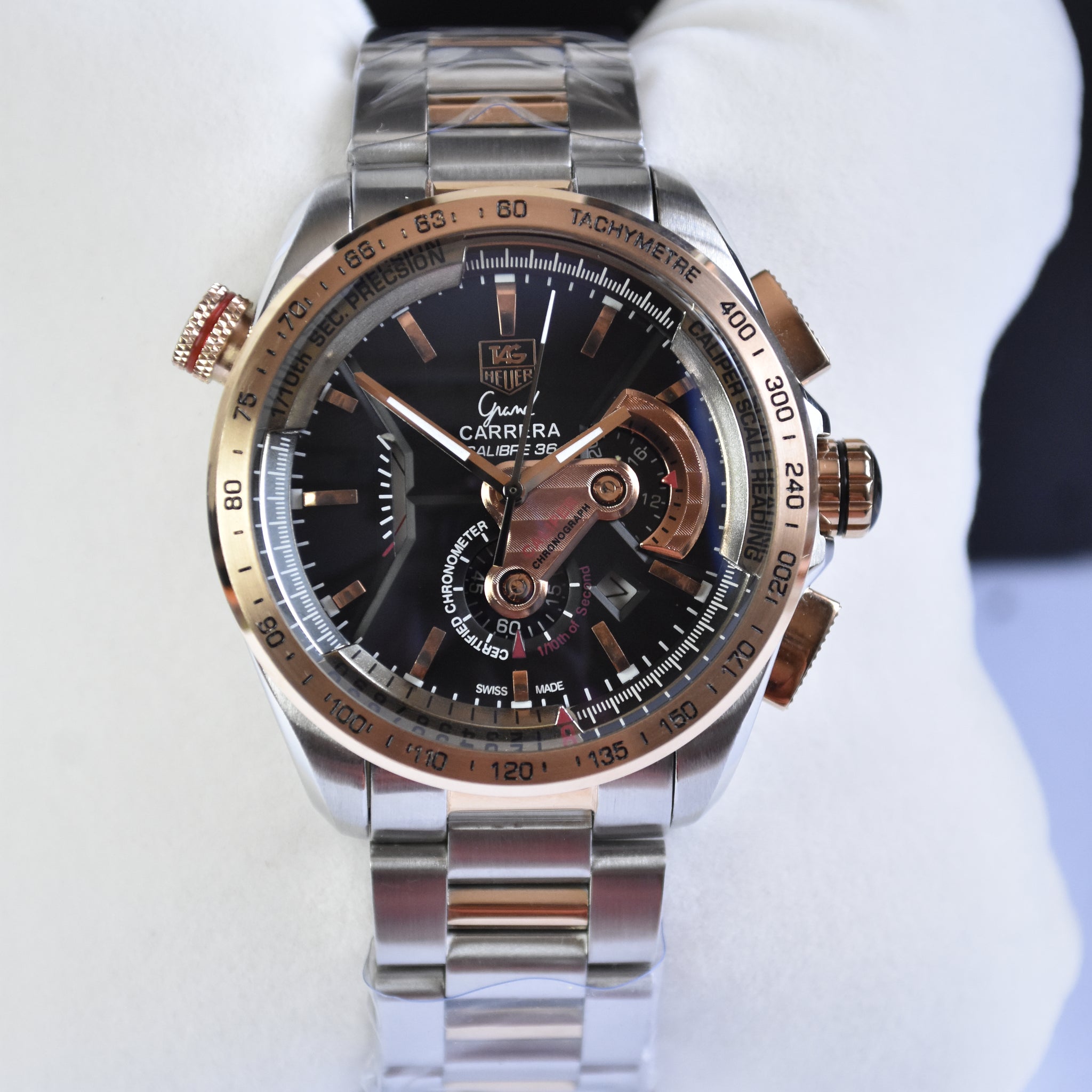 CALIBER 36 QUARTZ CHAIN BLACK DAIL