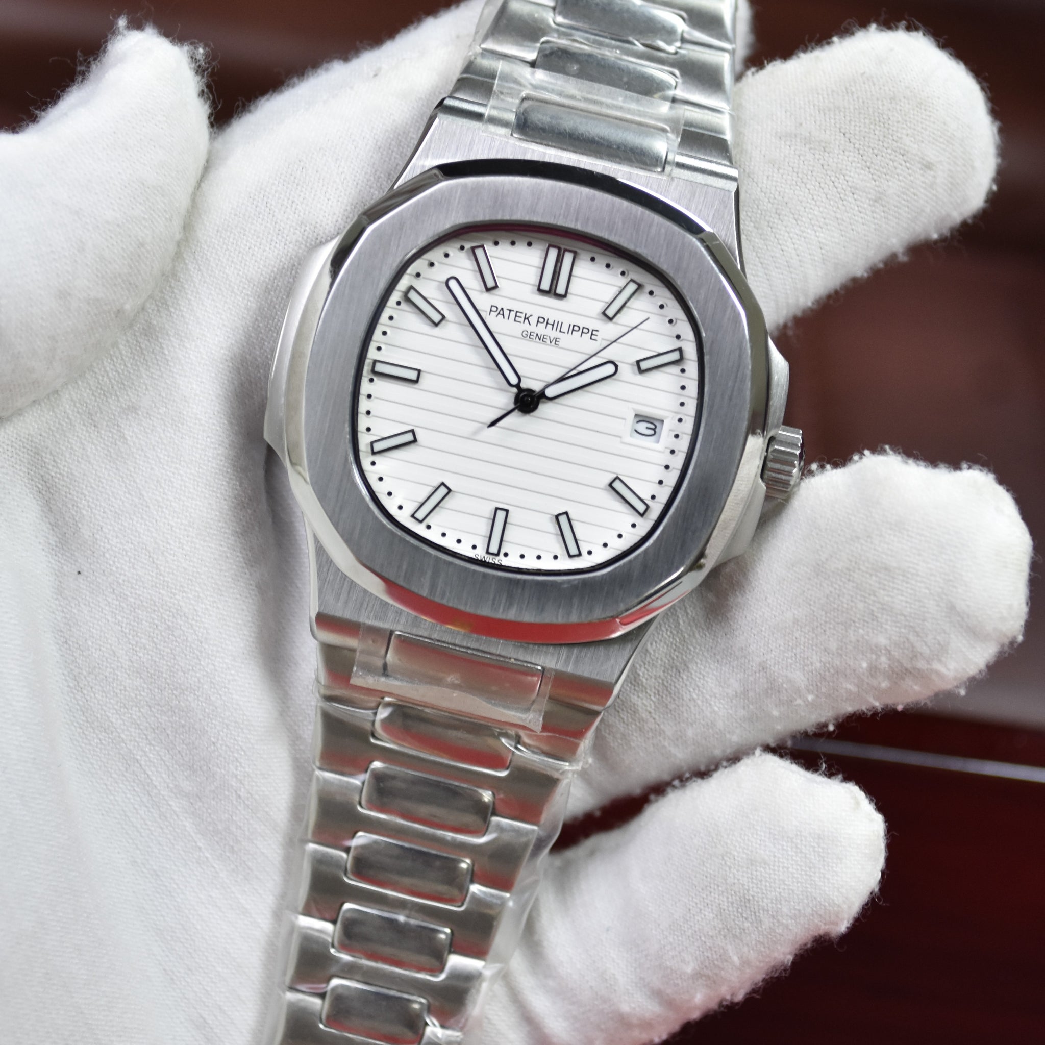 PP NAUTILUS AUTO CHAIN SILVER WHITE (ZP)