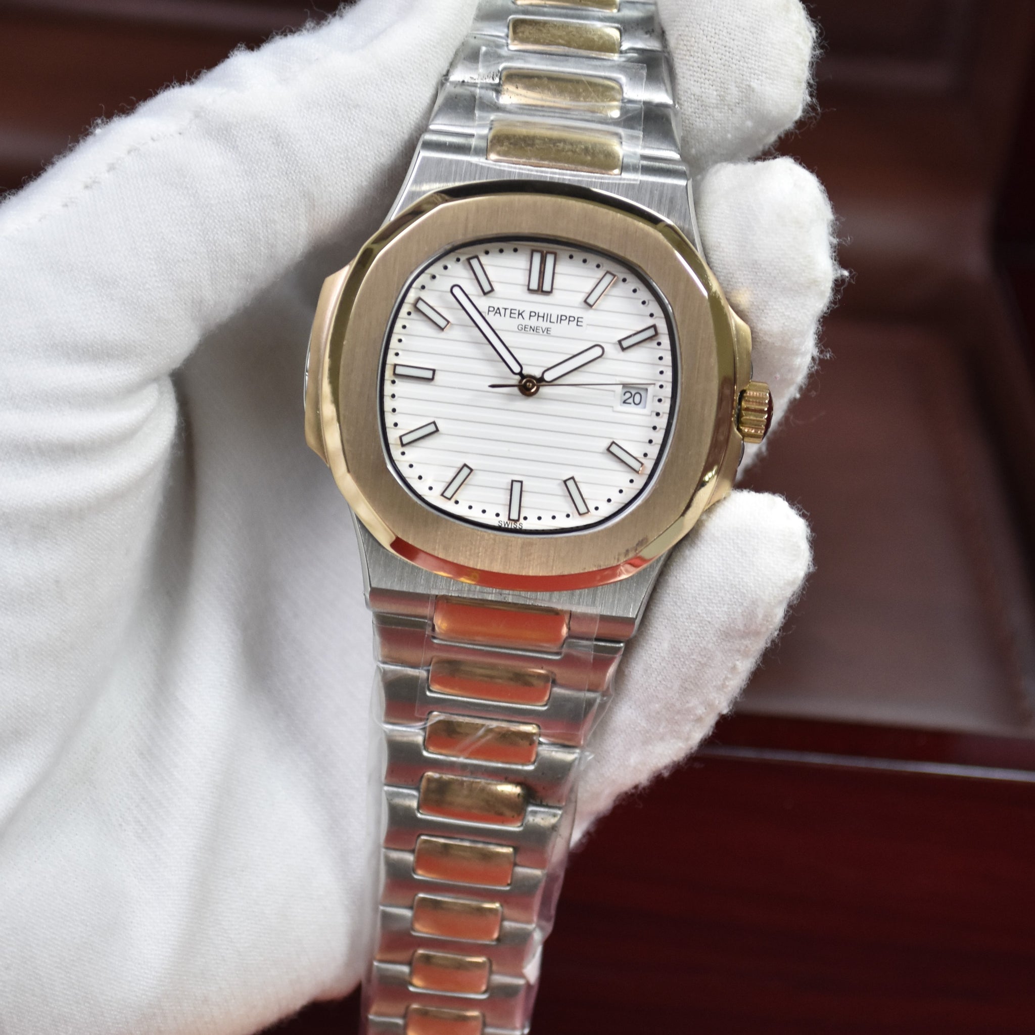 PP NAUTILUS AUTO CHAIN TWOTONE ROSE WHITE (ZP)