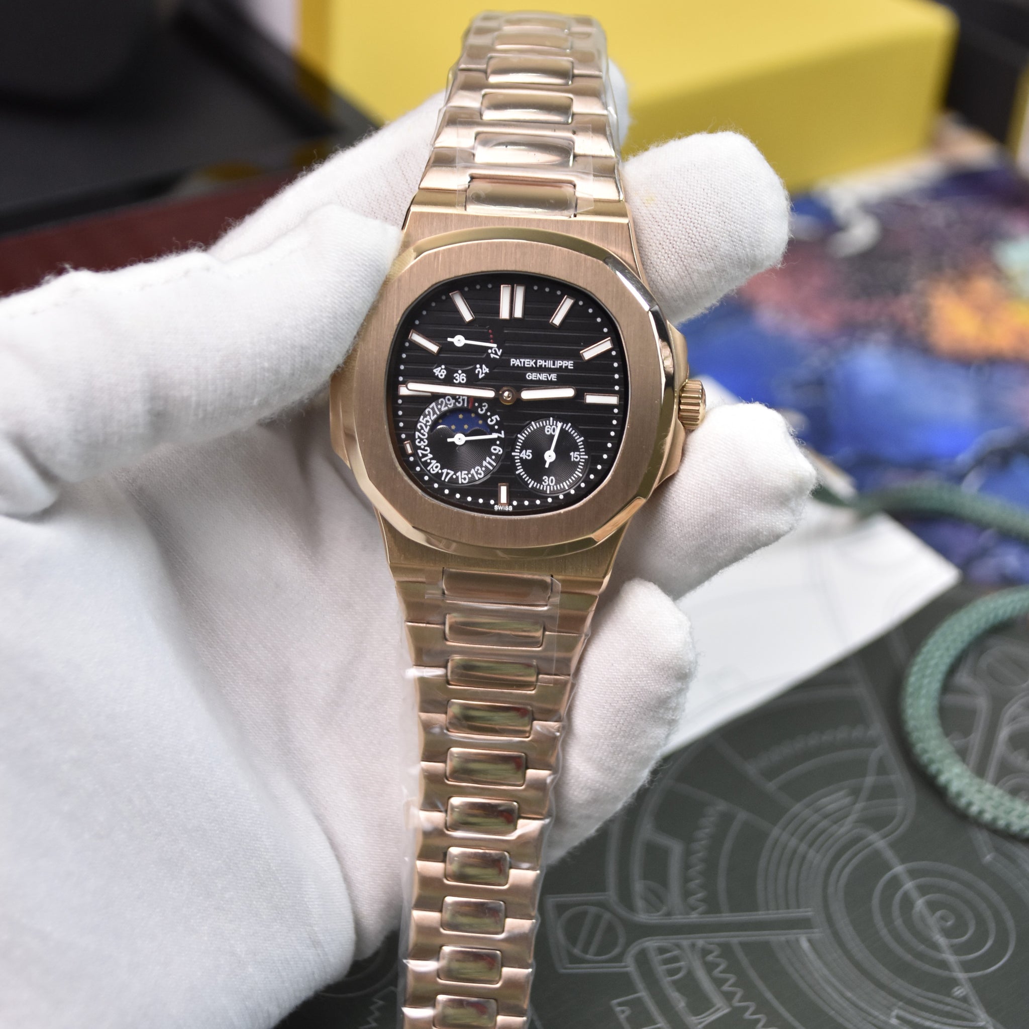 NAUTILIUS POWER RESERVE AUTO ROSE BLACK