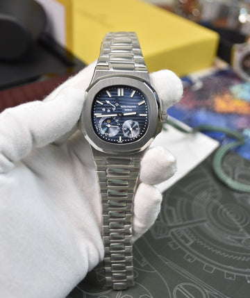NAUTILIUS POWER RESERVE AUTO SILVER BLUE
