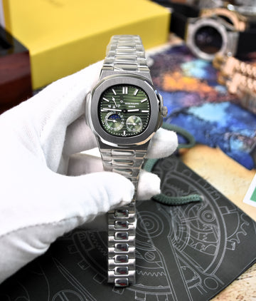 NAUTILIUS POWER RESERVE AUTO SILVER GREEN
