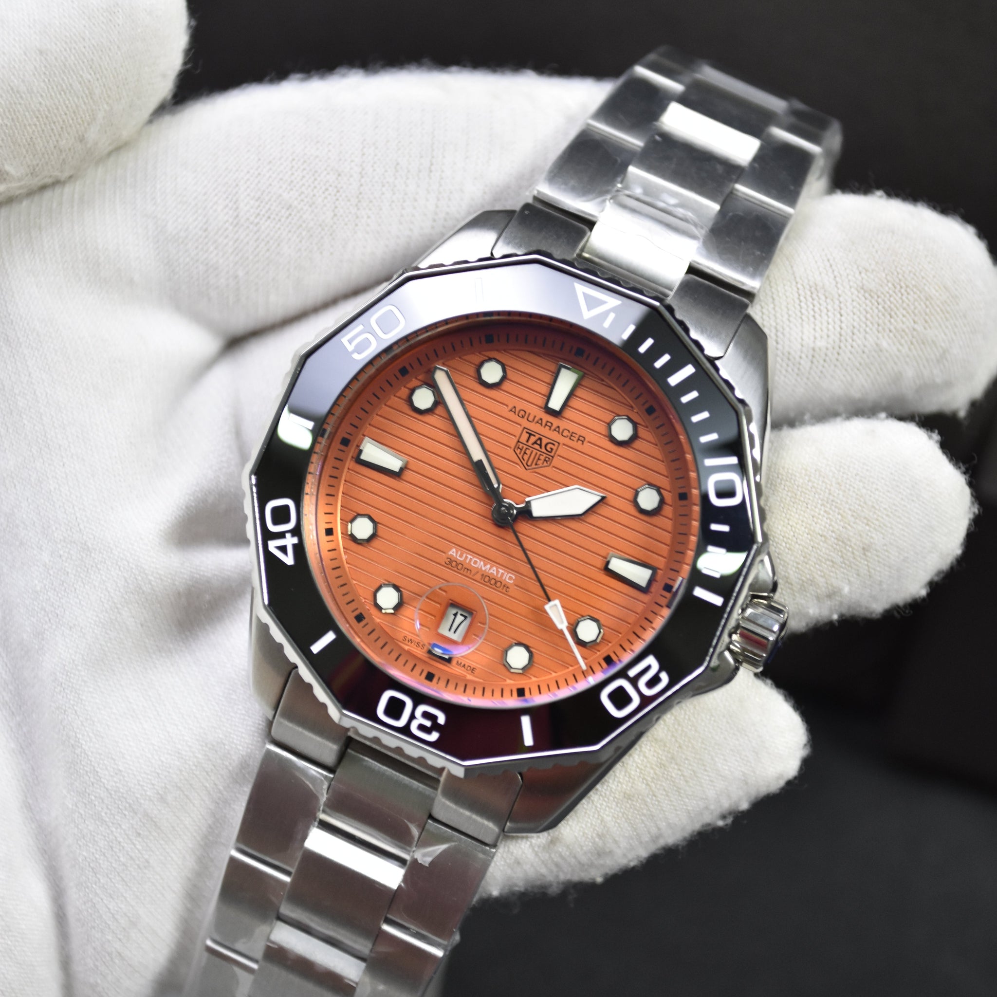 AQUARACER NEW MODEL AUTO ORANGE DAIL