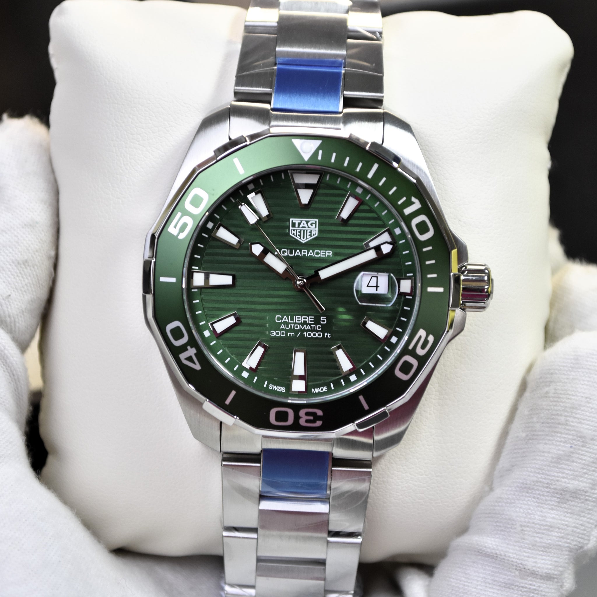 Tag Heuer Aquaracer Men’s Automatic Silver Stainless Steel Green Dial 43mm Watch