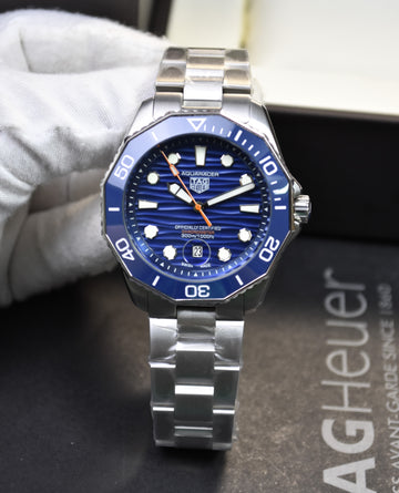 AQUARACER CHRONOMETER AUTO SILVER BLUE LYER DAIL