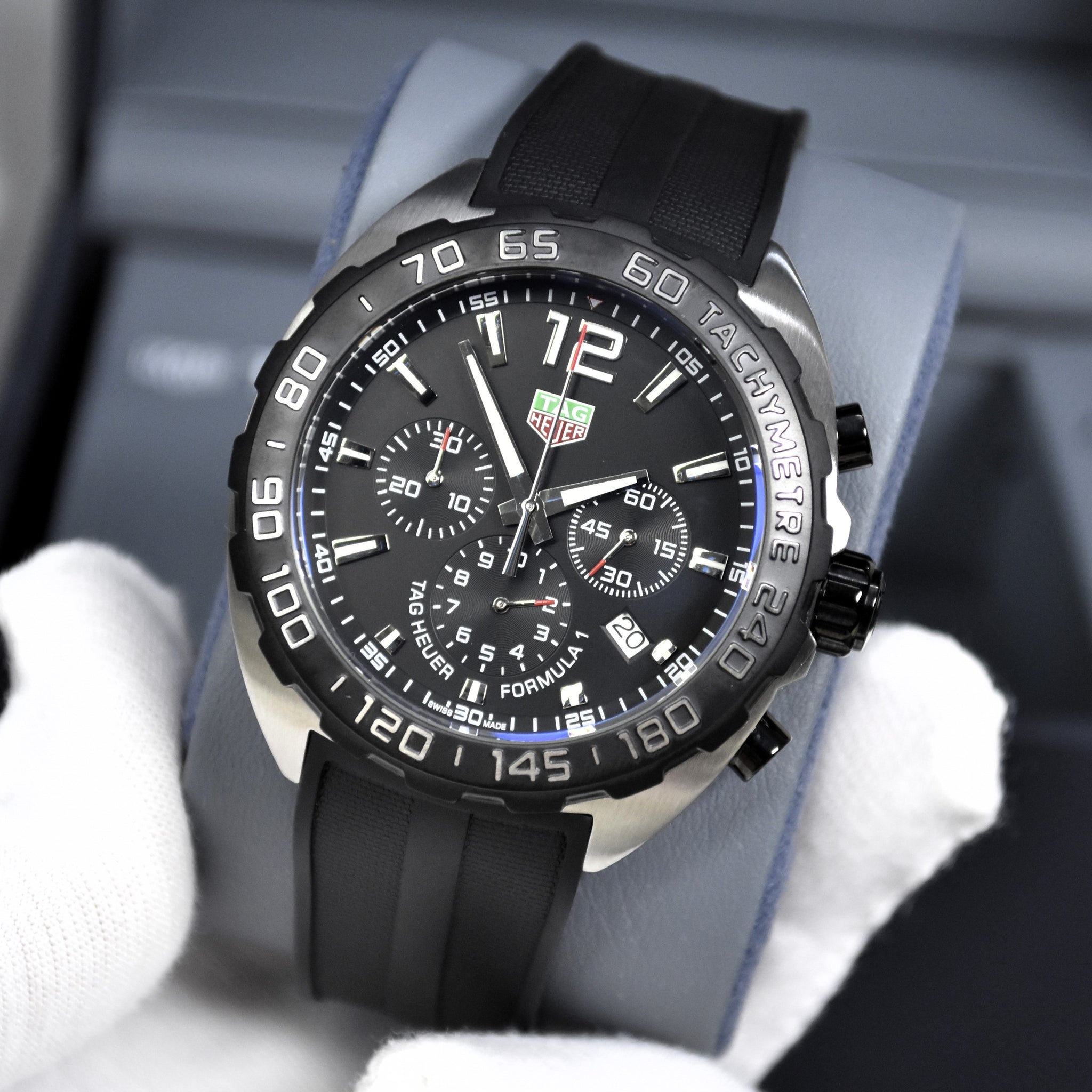FORMULA 1 CHRONOGRAPH STRAP BLACK DAIL