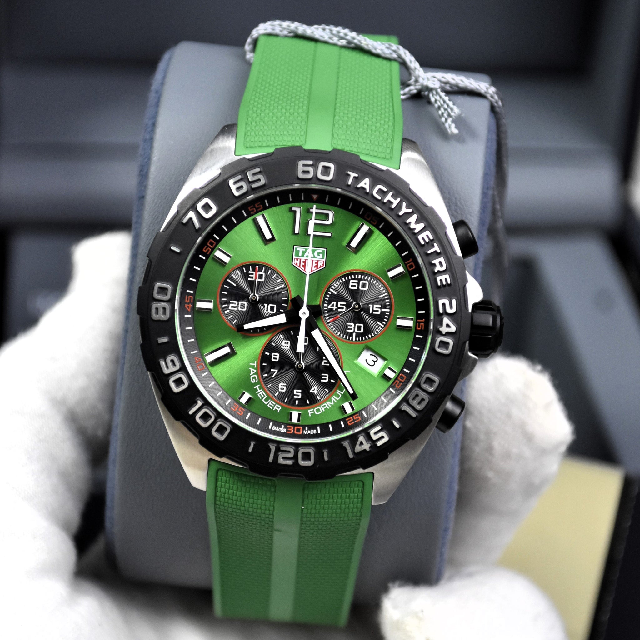 Tag Heuer Formula 1 Men’s Red Silicone Strap Green Dial 43mm Watch