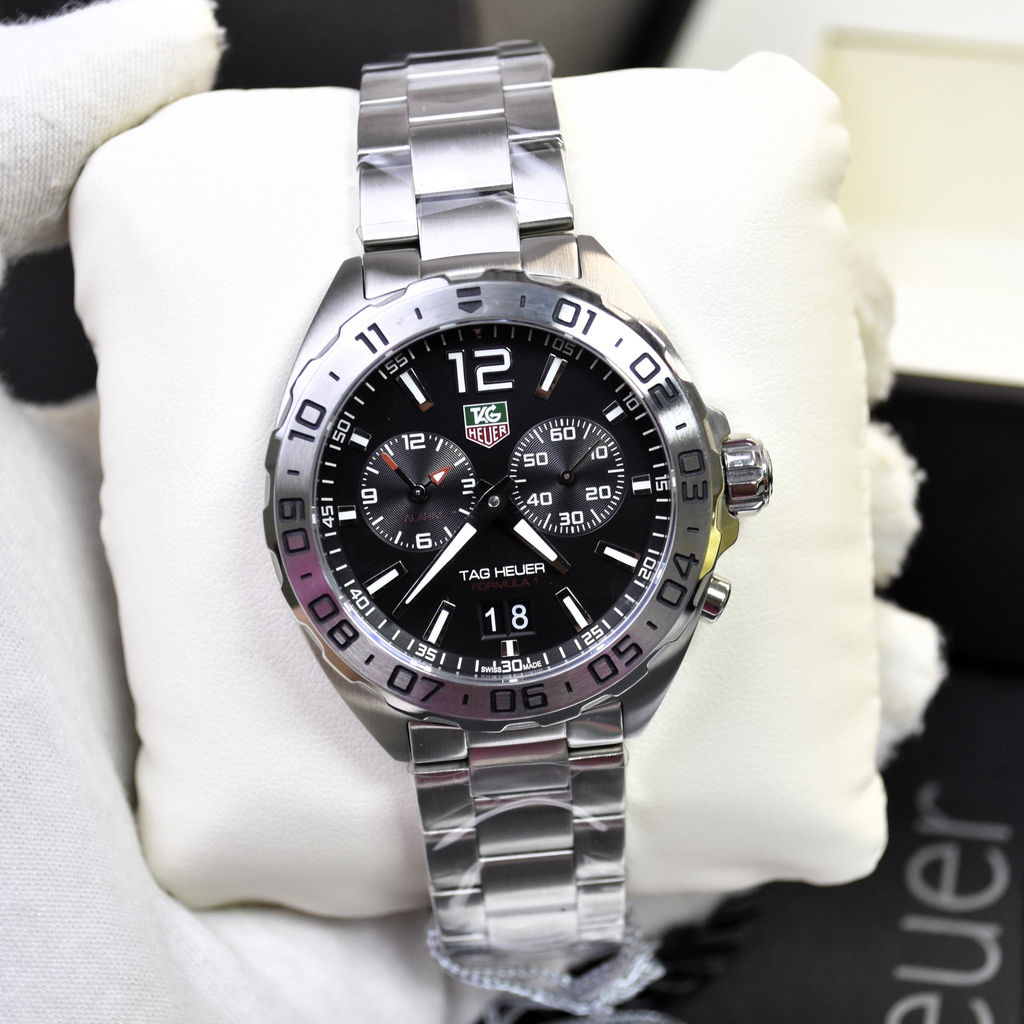 Tag Heuer Formula 1 Men’s Quartz Silver Stainless Steel Black Dial 41mm Sports Alarm Watch