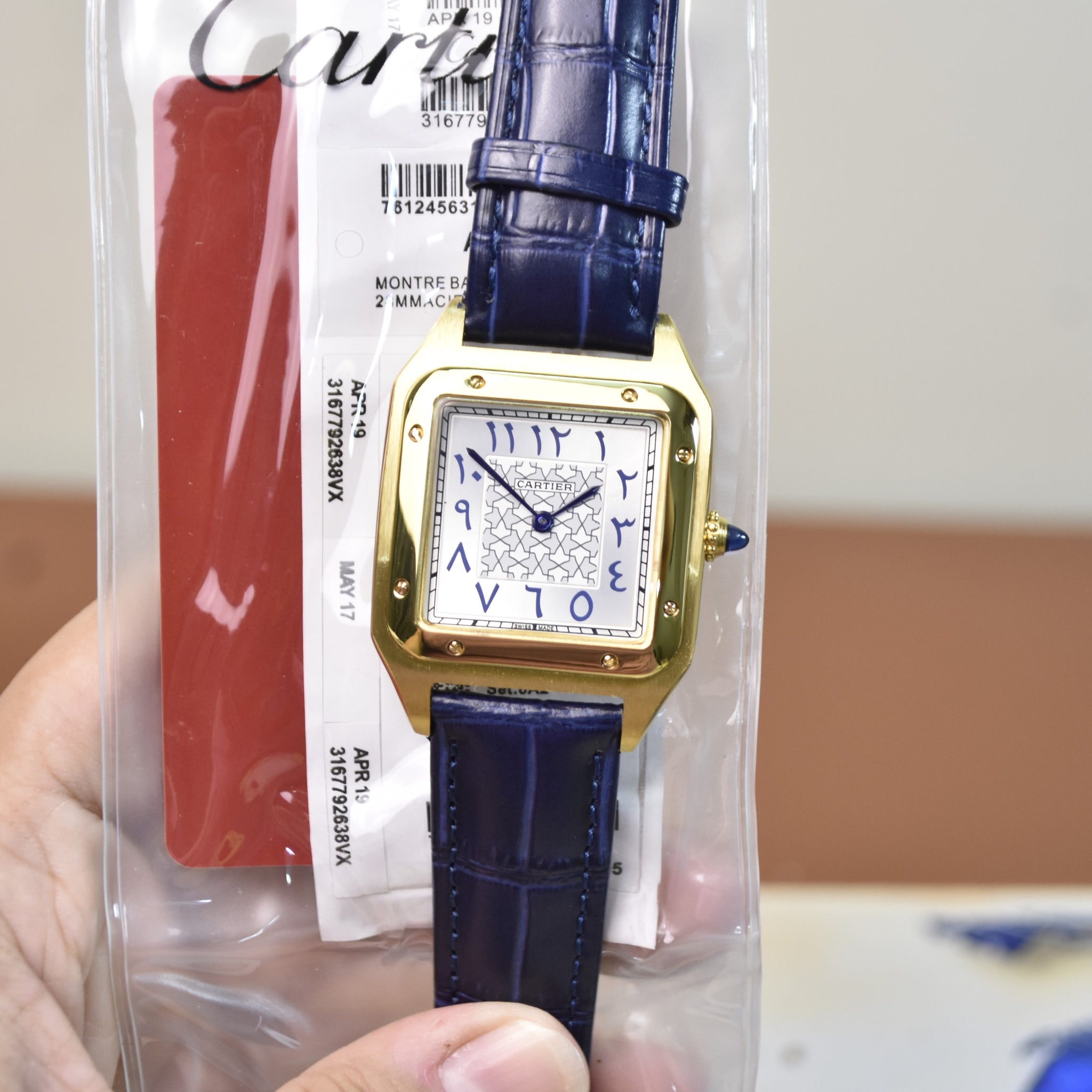 Santos Dumont XL Quartz Arabic Texture Blue Gold White Dial