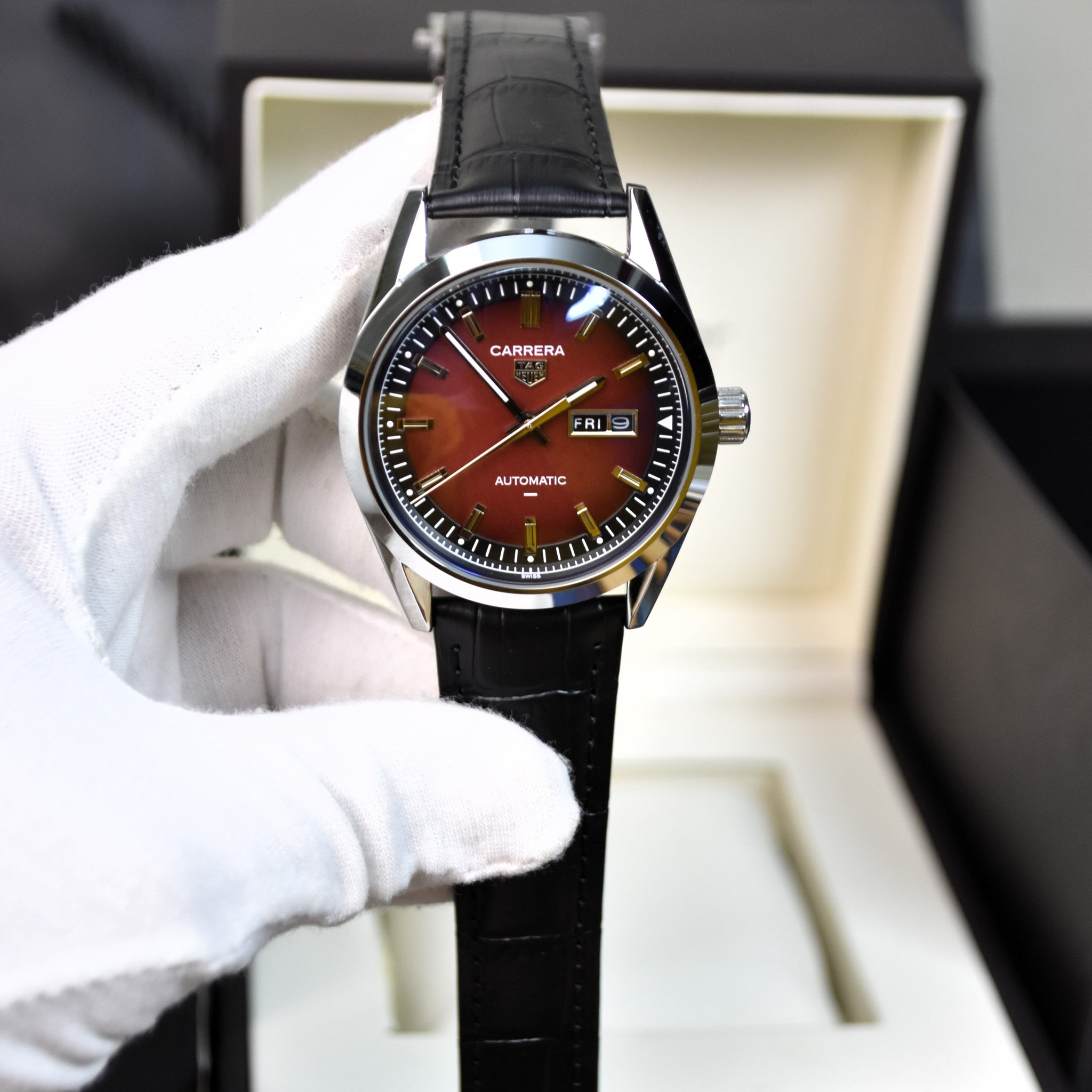 Auto Carrera Daydate Strap Silver Red Dial