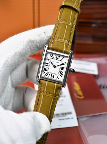 Tank Quartz Silver White Dial 34mm