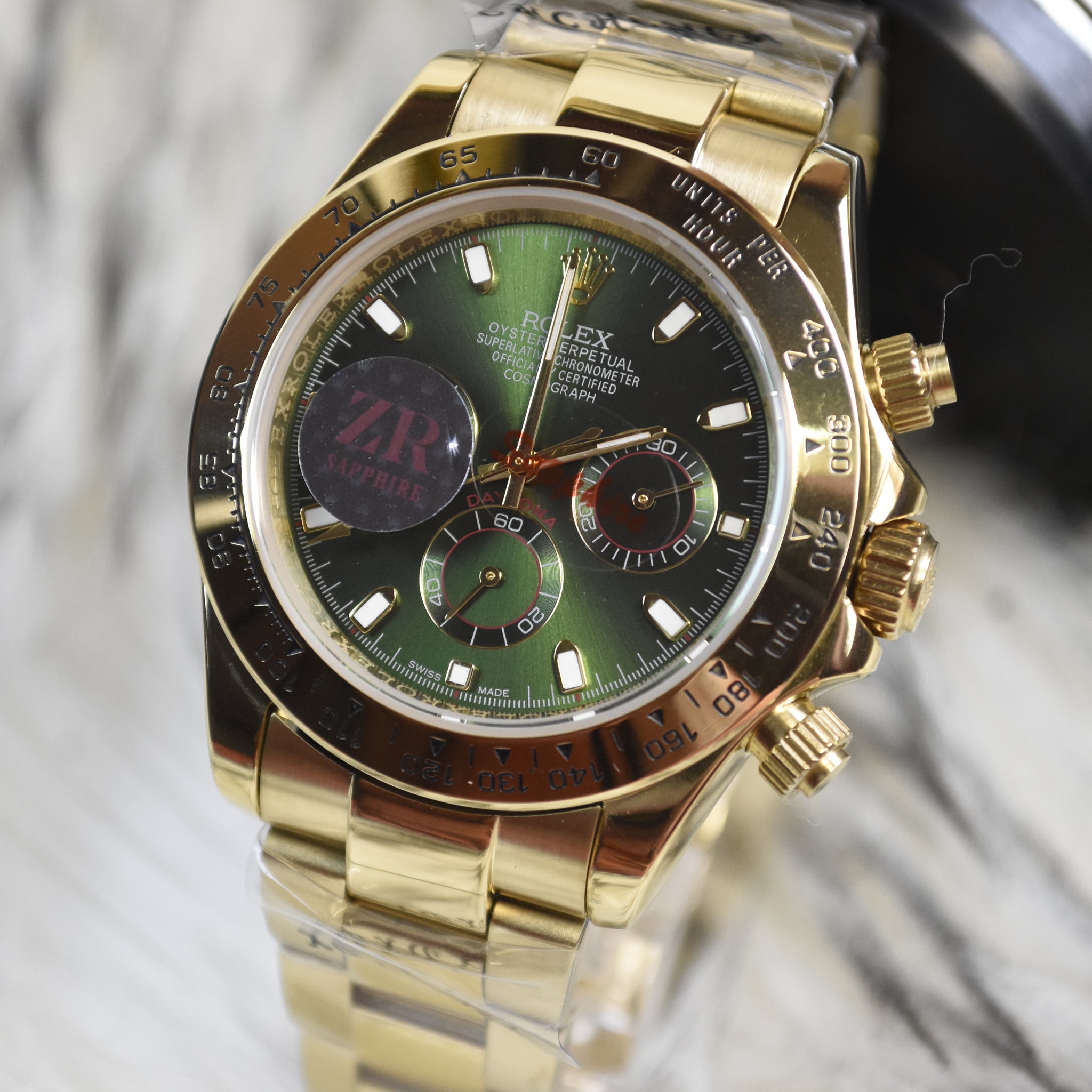 DAYTONA OYESTER AUTO ALL GOLD GREEN DAIL