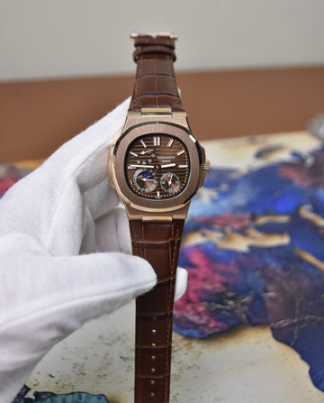 NAUTILIUS POWER RESERVE AUTO ROSE BROWN