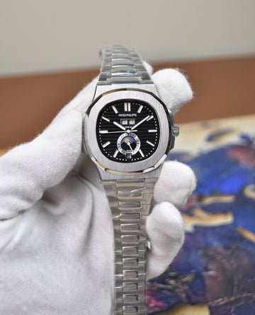NAUTILUS CALENDER AUTO SILVER BLACK (ZP)