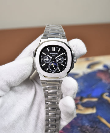 NAUTILUS CALENDER MOONGRAPH AUTO SILVER BLACK DIAL