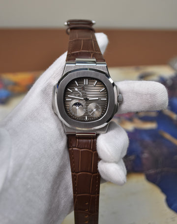NAUTILIUS POWER RESERVE AUTO SILVER GREY