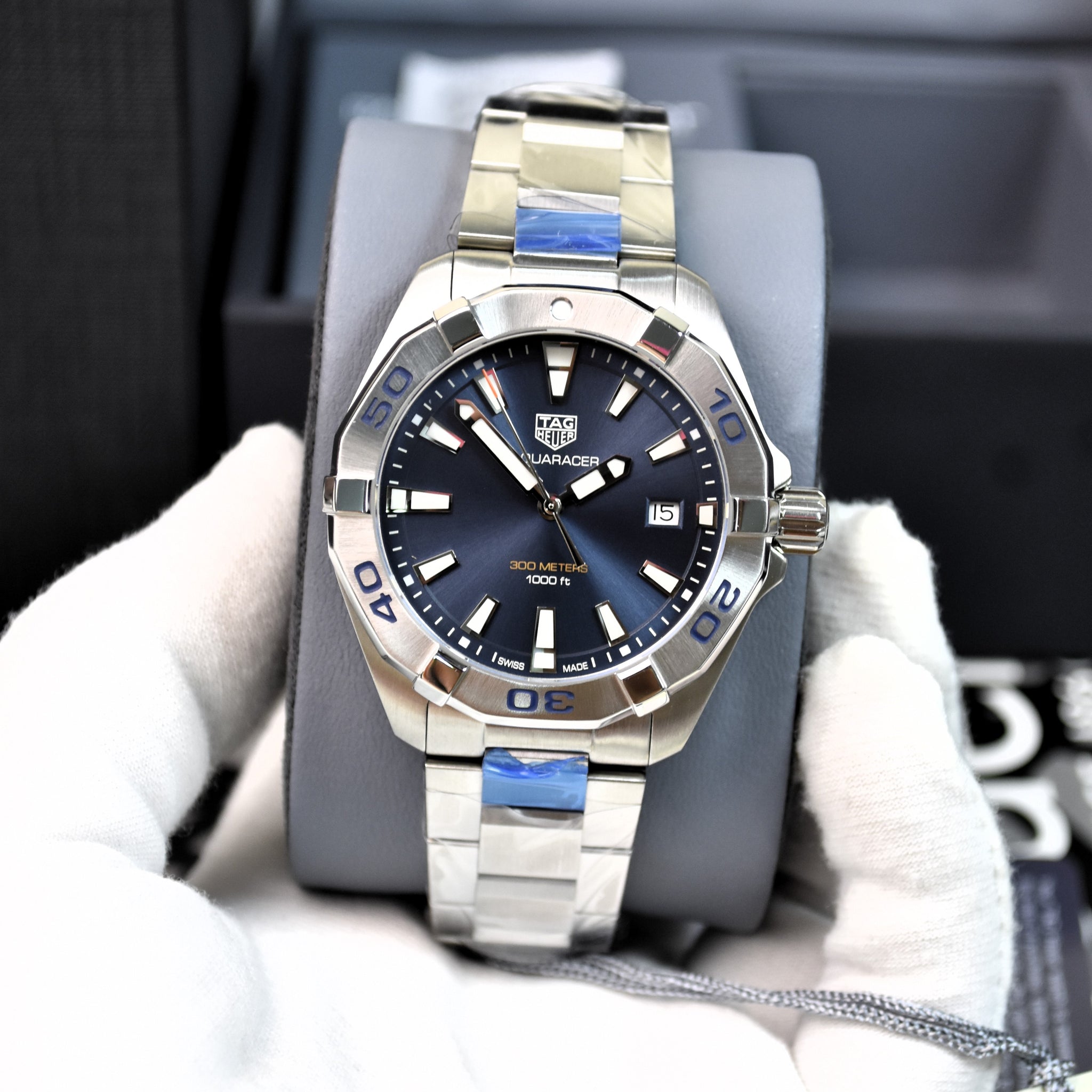 Tag Heuer Aquaracer Men’s Quartz Silver Stainless Steel Blue Dial 41mm Watch