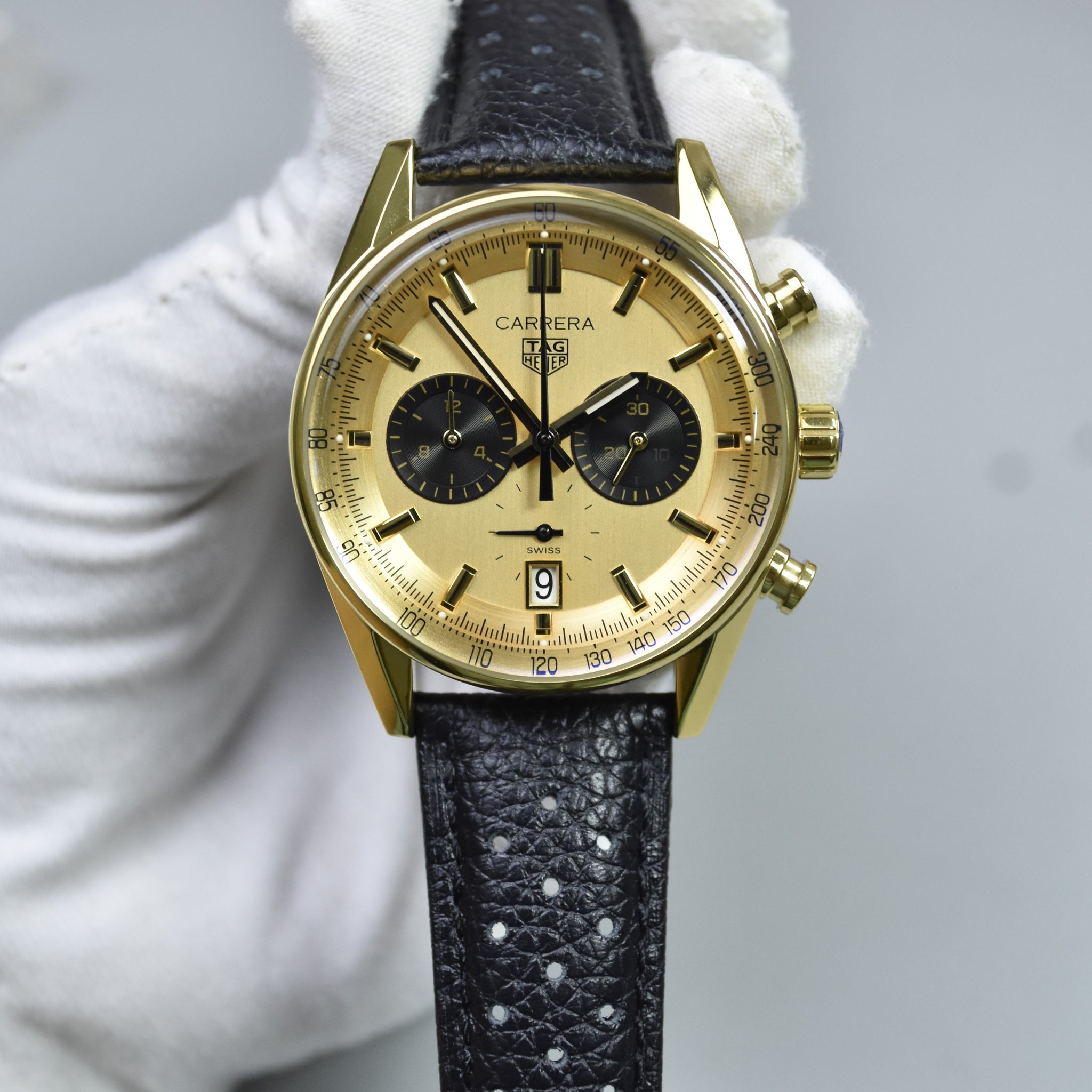 CARRERA TH20 NEW MODEL CHRONOGRAPH STRAP GOLD DAIL