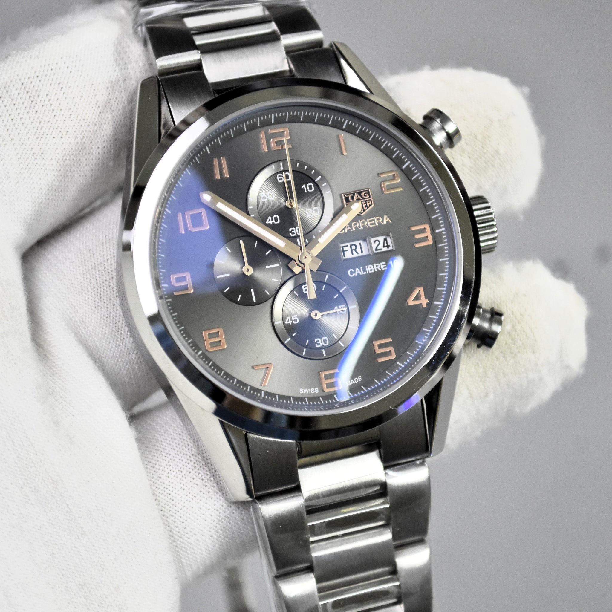 CALIBER 16 SILVER GREY CHRONOGRAPH