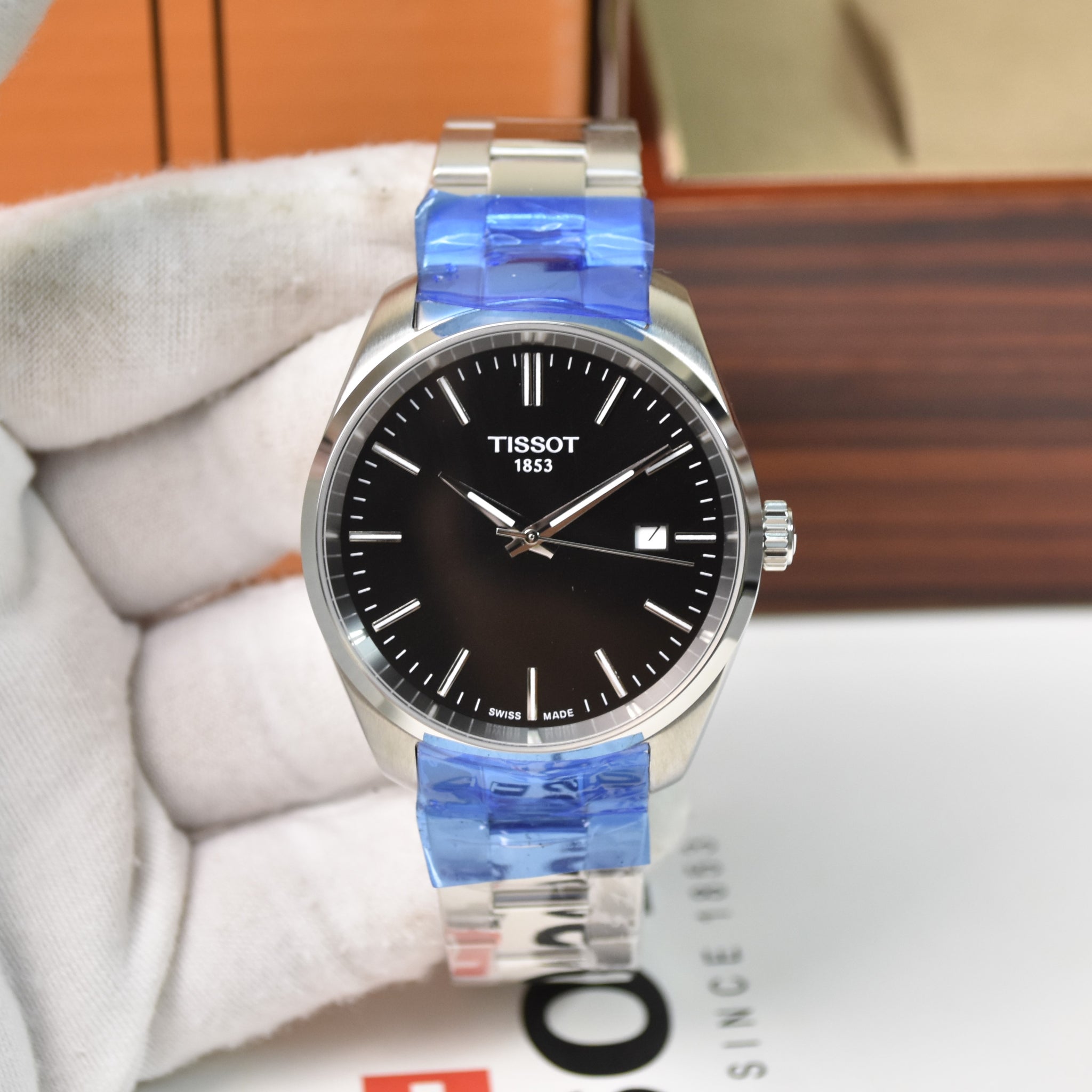 Tissot Men's Quartz Silver Black Dial